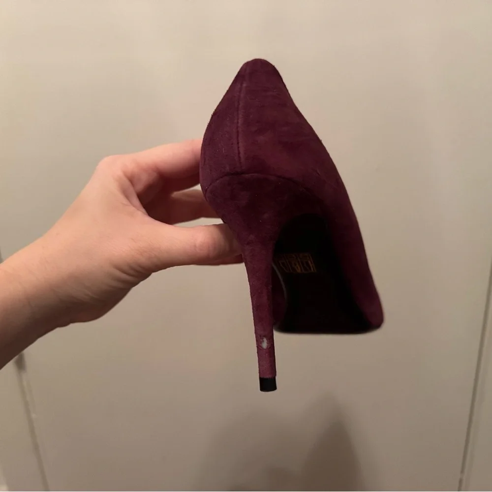 Theory Braxia Suede Pumps - Size 39 - Maroon - Picture 9 of 11